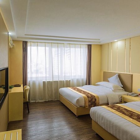 Beiguo Zhichun Business Hotel 满洲里 外观 照片